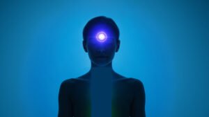 Chakra-tercer-ojo-Relación-con-la-glándula-pineal-y-el-sexto-sentido